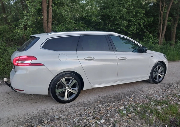 Peugeot 308 cena 45000 przebieg: 203000, rok produkcji 2015 z Poręba małe 596